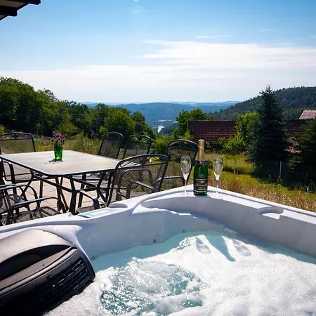 Wellness - Vodni Nadrz Slapy - 40km Od Prahy *